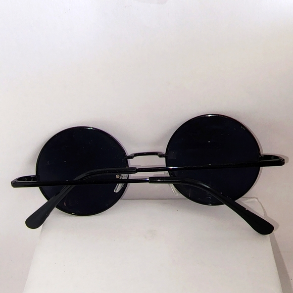 2 for $14 Black Hippie Round Unisex Circle Lens Retro Sunglasses NWOT - Picture 2 of 2